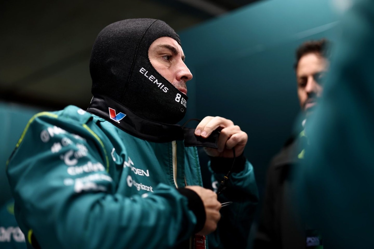 Гений Алонсо затащил Aston Martin в топ-10 с 18-го места в Зандворте