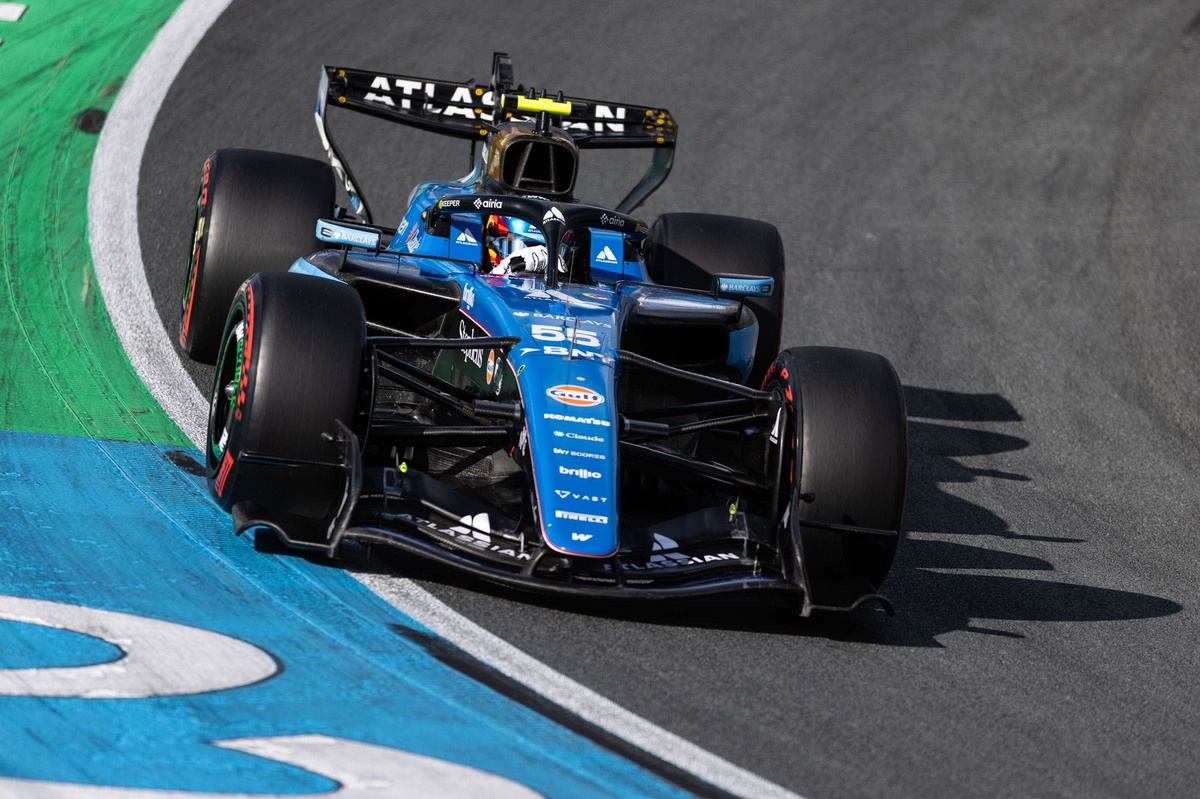 Сайнс признал: Williams быстрее только Cadillac