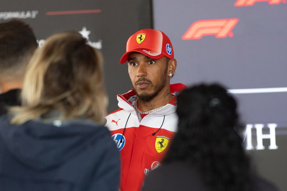 Штайнер прошёлся по Хэмилтону за истерики в Ferrari