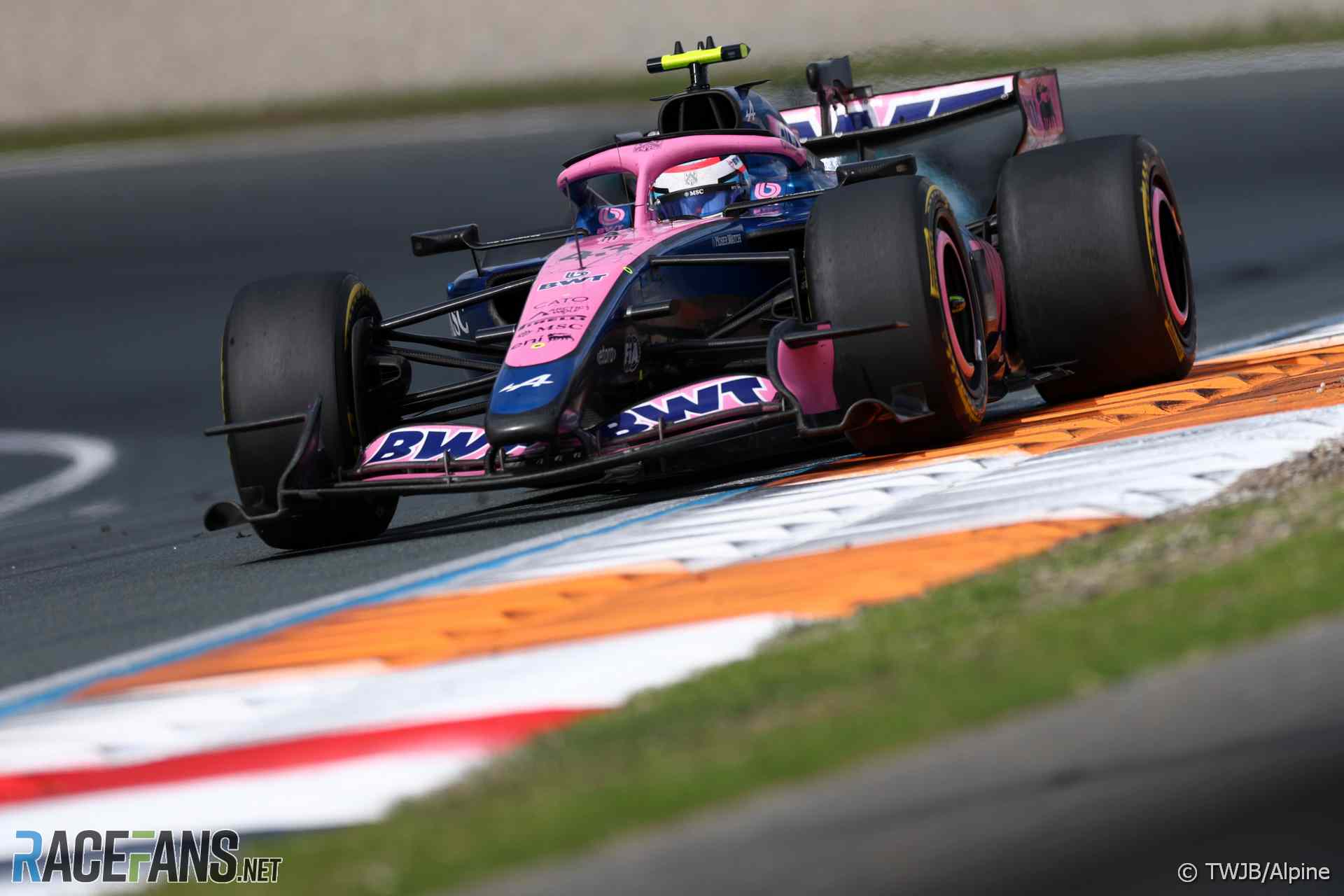 FIA встала на защиту стюардов после волны хейта в Зандворте