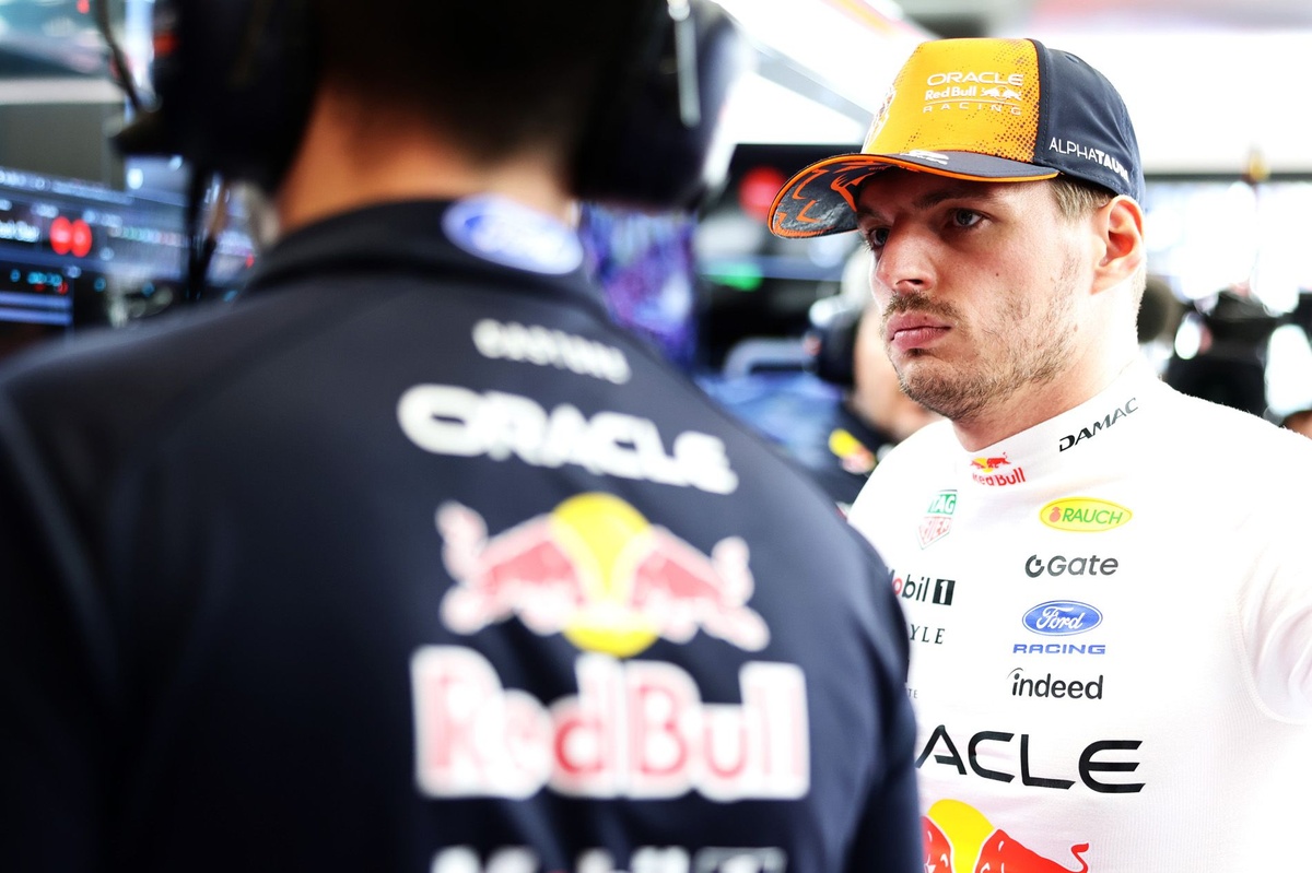 Ферстаппен заговорил о будущем в проблемной Red Bull