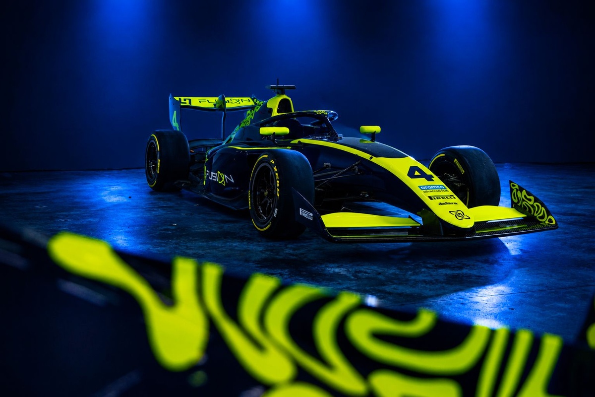 Норрис призвал FIA и Формулу-1 обратить внимание на стоимость пути в гонки