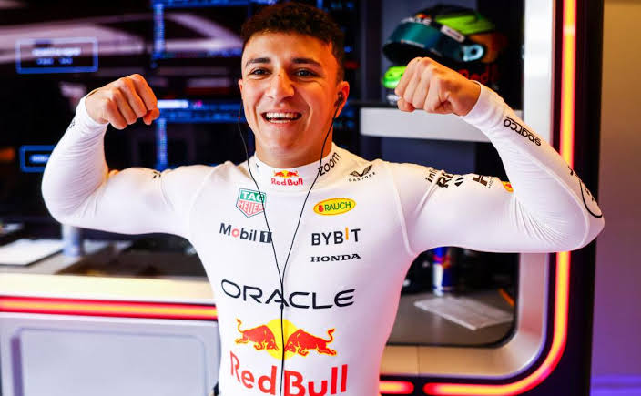 Хаджар уничтожает проклятие второго пилота Red Bull