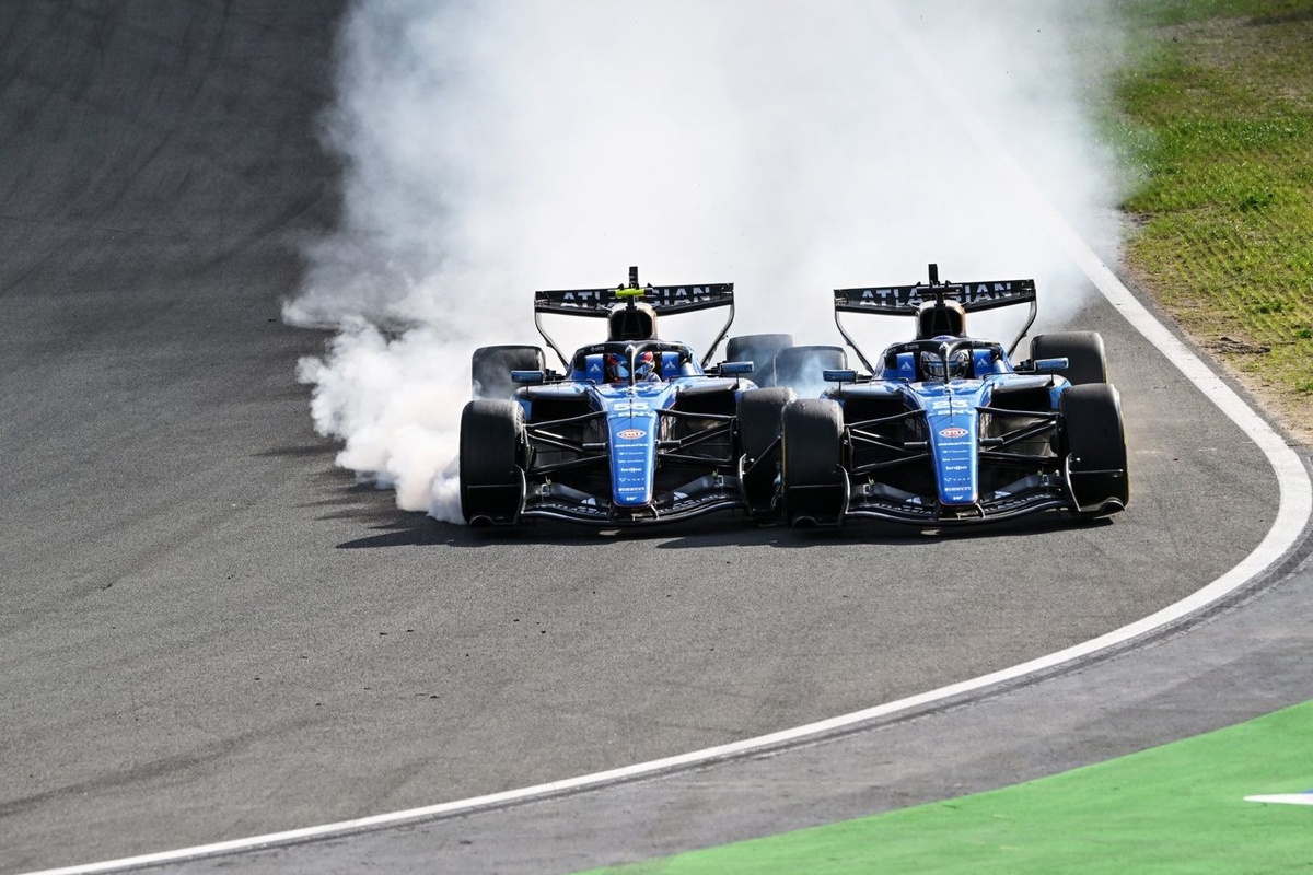 Ваулз обвинил в аварии пилотов Williams и свой мостик