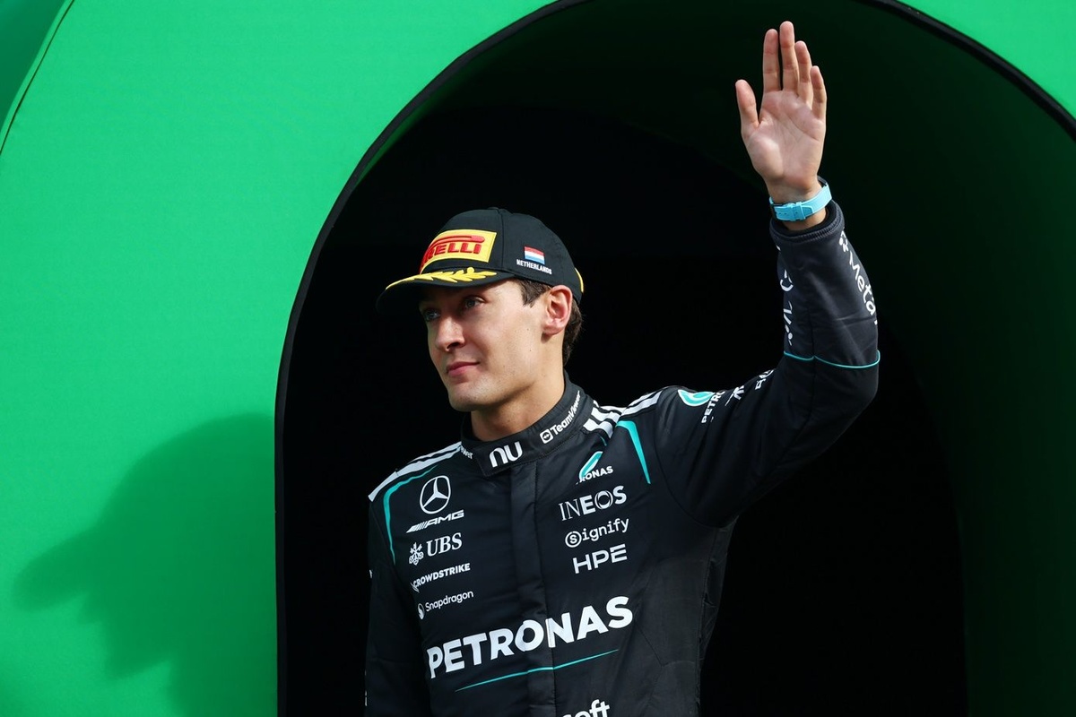 Палмер указал Расселу на его место в Mercedes